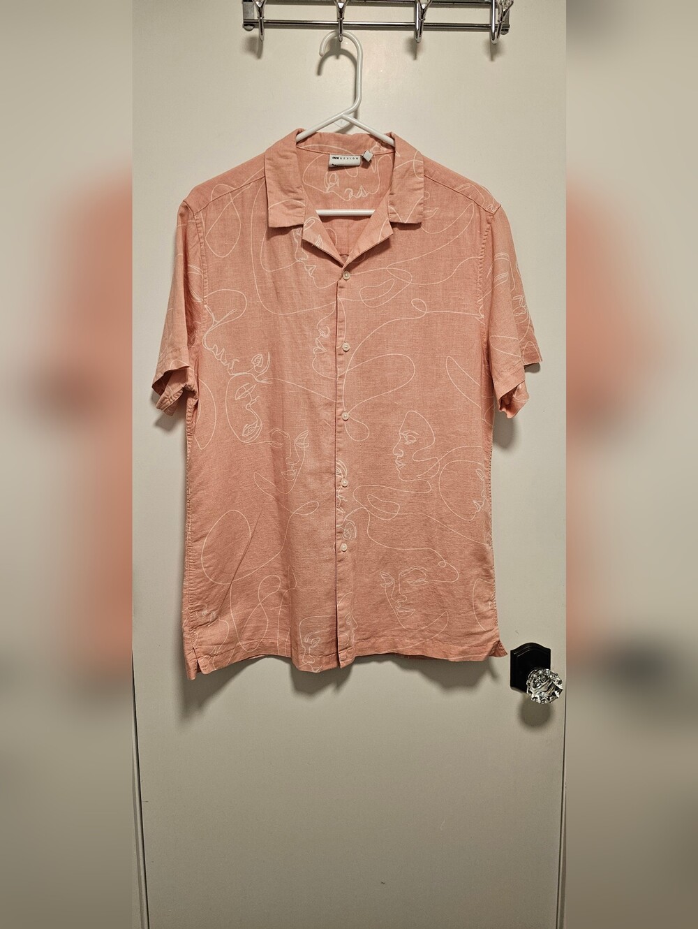 ASOS Design Size L Men's Peach Short Sleeve Button-up With Abstract Faces